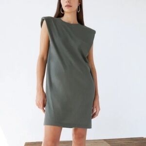 Babaton Shoulder Pad Dress in Green size small